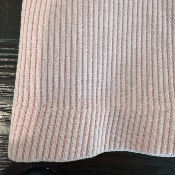 Light Pink Ribbed Tank - Picture 3 of 4